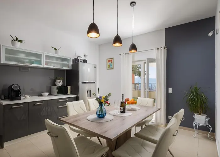 Mba Modern Beach Apartments
